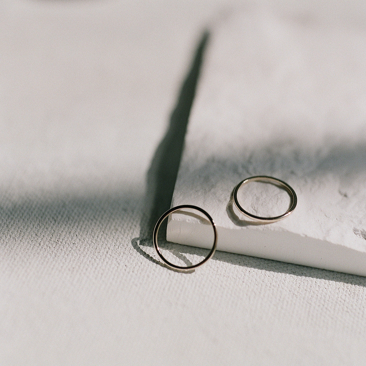 THIN STACKABLE BAND